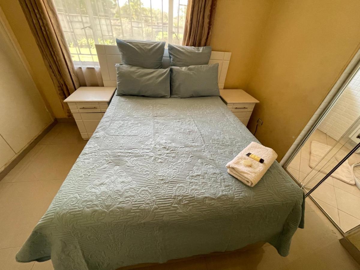 The Hawks Bed And Breakfast Harare Esterno foto